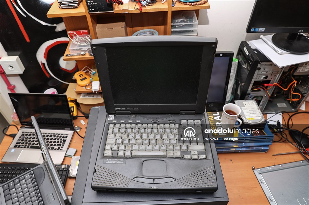 Eski elektronik eşyalar köy okullarına bilgisayar oluyor