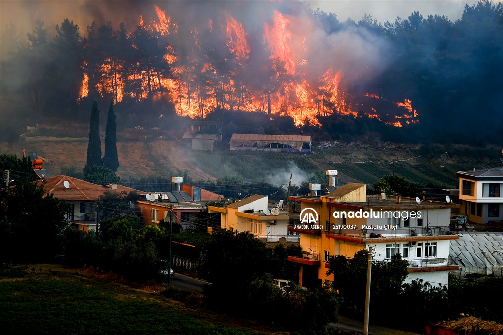 Forest fire in Turkey's Antalya