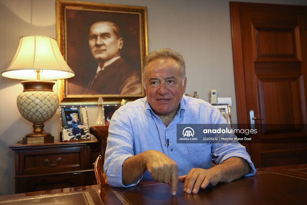 BAU Global Başkanı Enver Yücel