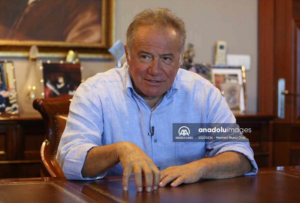 BAU Global Başkanı Enver Yücel