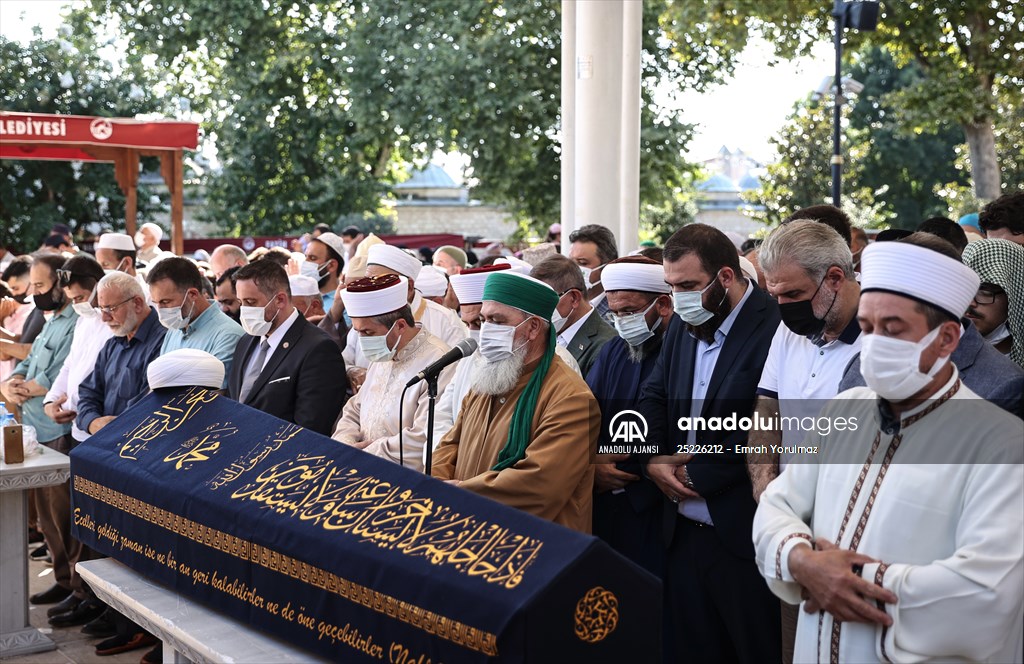 Nimetullah hoca son yolculuğuna uğurlandı