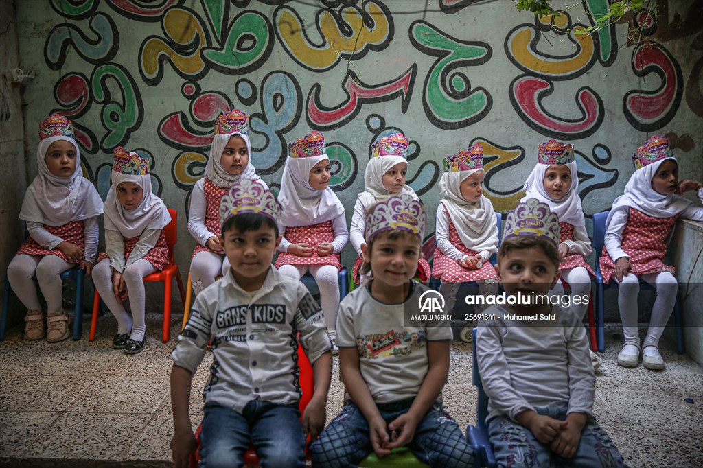 Kindergarten run by a mother who lost her children and husband in Syria