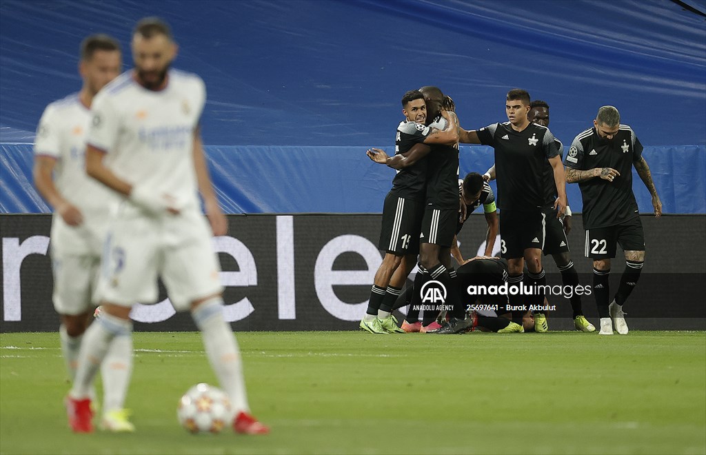 Real Madrid v Sheriff - UEFA Champions League