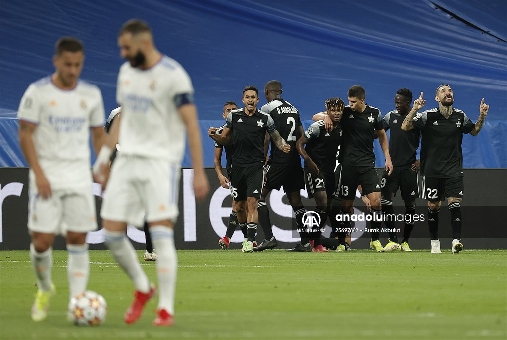 Real Madrid v Sheriff - UEFA Champions League