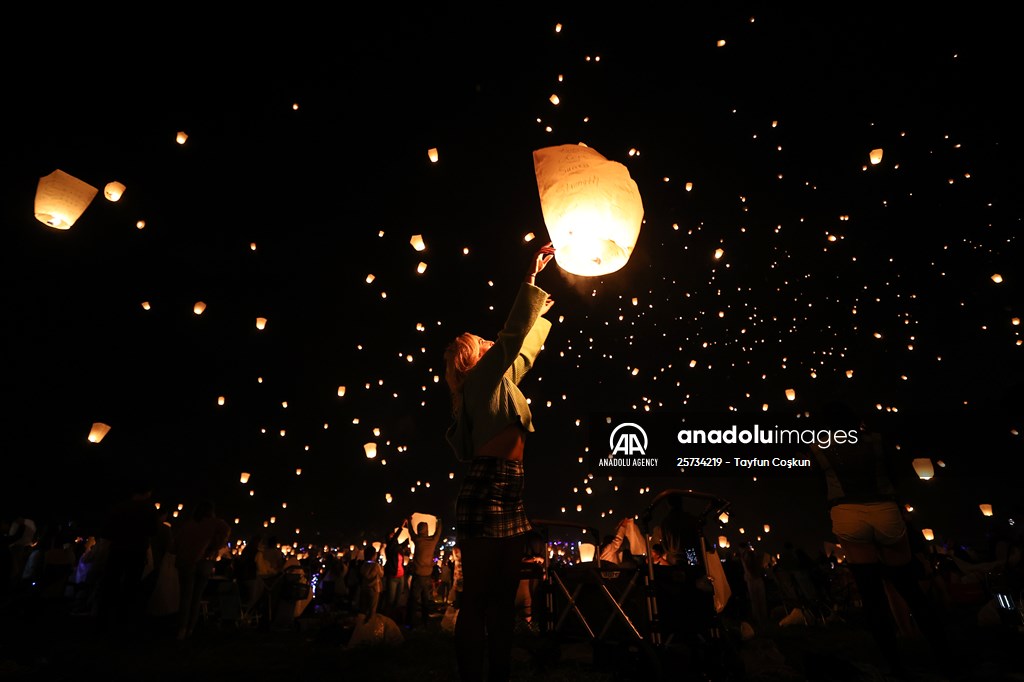 Sky lantern lights festival