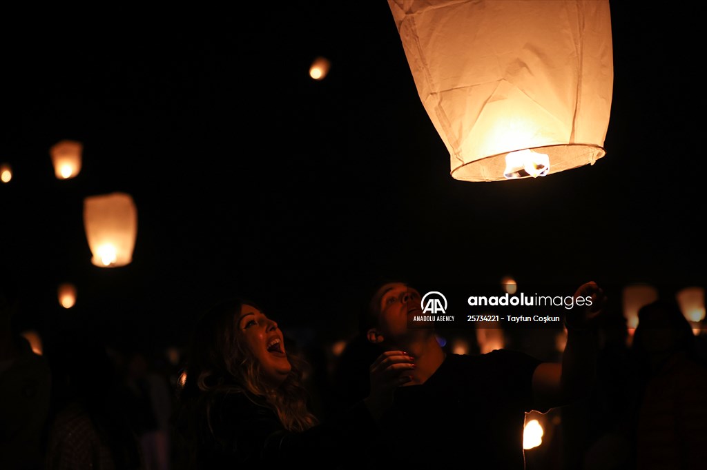 Sky lantern lights festival