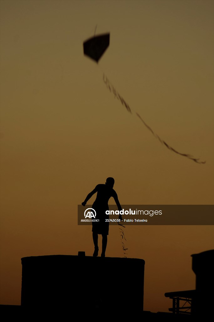 Pandemic, Violence, Deaths, Childhood in the Favelas of Rio de Janeiro