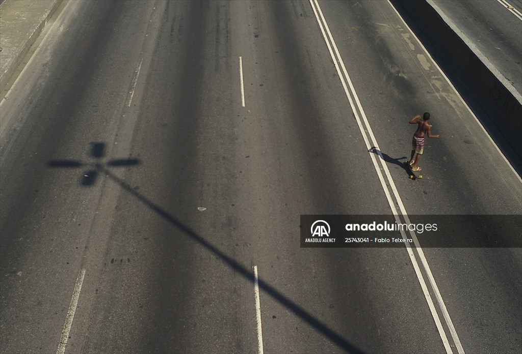 Pandemic, Violence, Deaths, Childhood in the Favelas of Rio de Janeiro