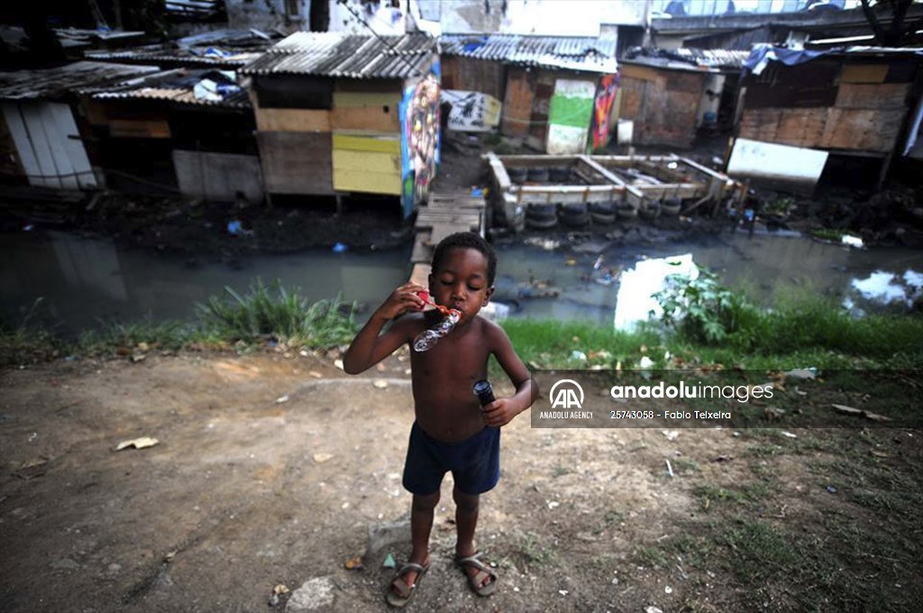 Pandemic, Violence, Deaths, Childhood in the Favelas of Rio de Janeiro