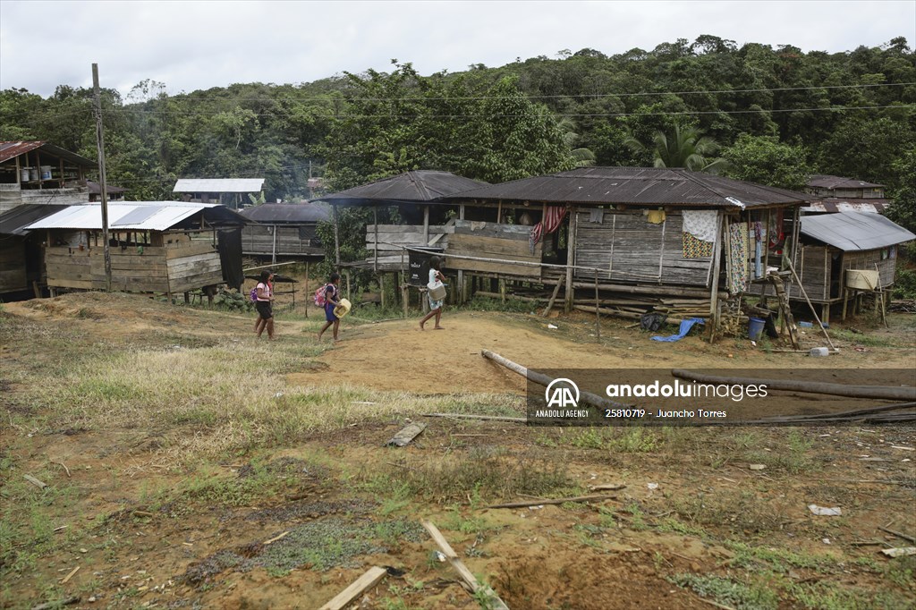 Colombia: Embera Dobida indigenous daily life at the jungle in Choco department