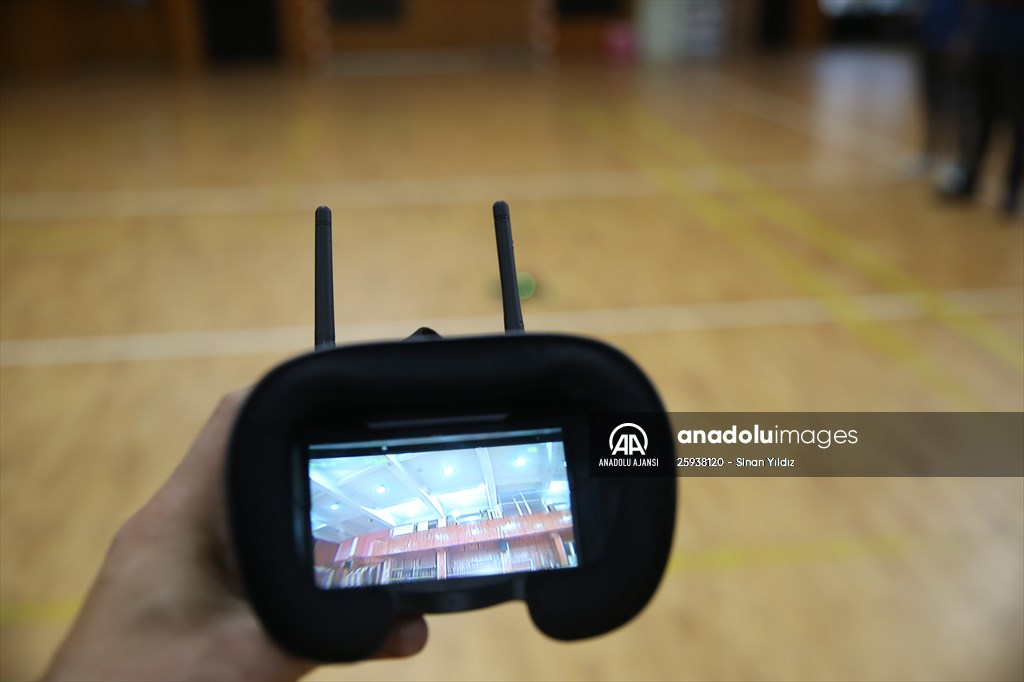 TEKNOFEST'te yarışan meslek lisesi öğrencileri İHA geliştirmek için iddialı