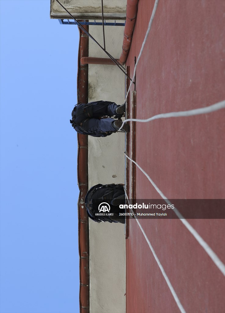 AA'nın savaş muhabirliği kursiyerleri uygulamalı eğitimlerle güçleniyor