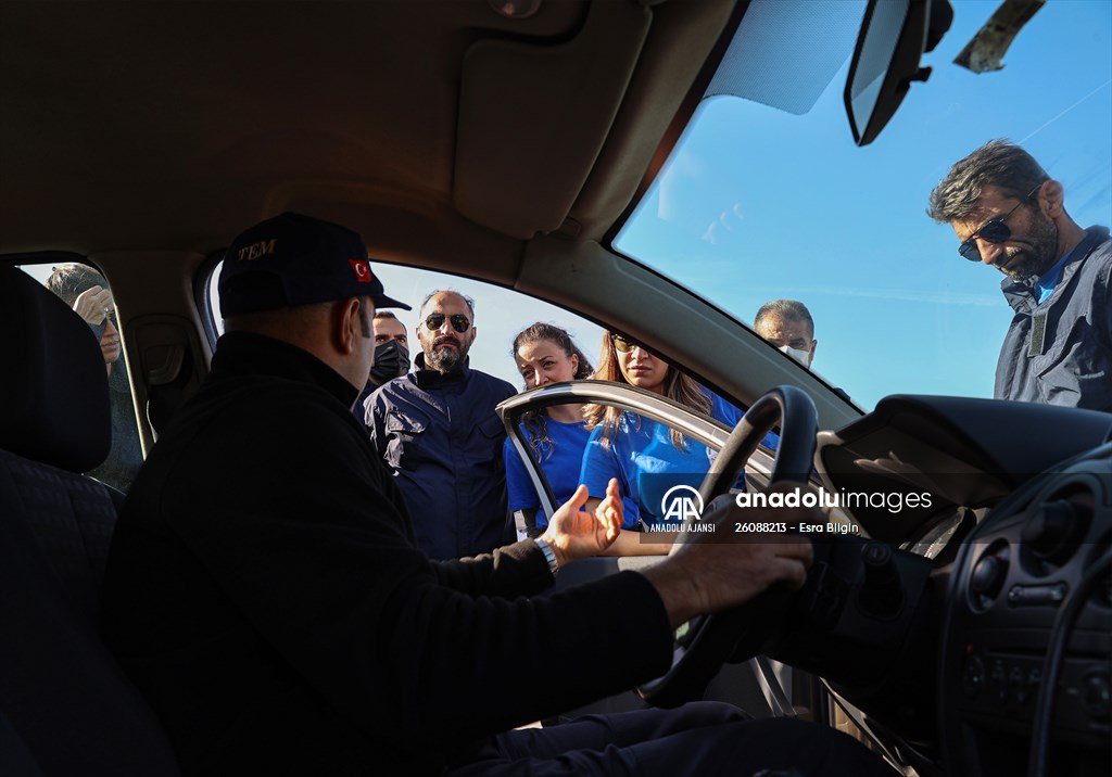 AA'nın savaş muhabirliği kursiyerleri uygulamalı eğitimlerle güçleniyor