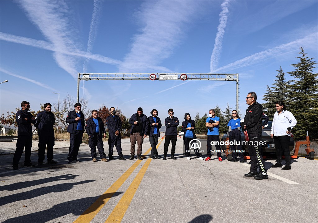 AA'nın savaş muhabirliği kursiyerleri uygulamalı eğitimlerle güçleniyor