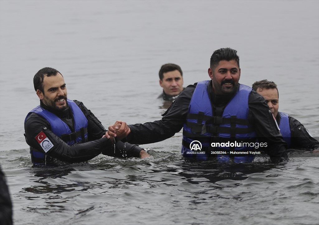 AA'nın savaş muhabirliği kursiyerleri uygulamalı eğitimlerle güçleniyor