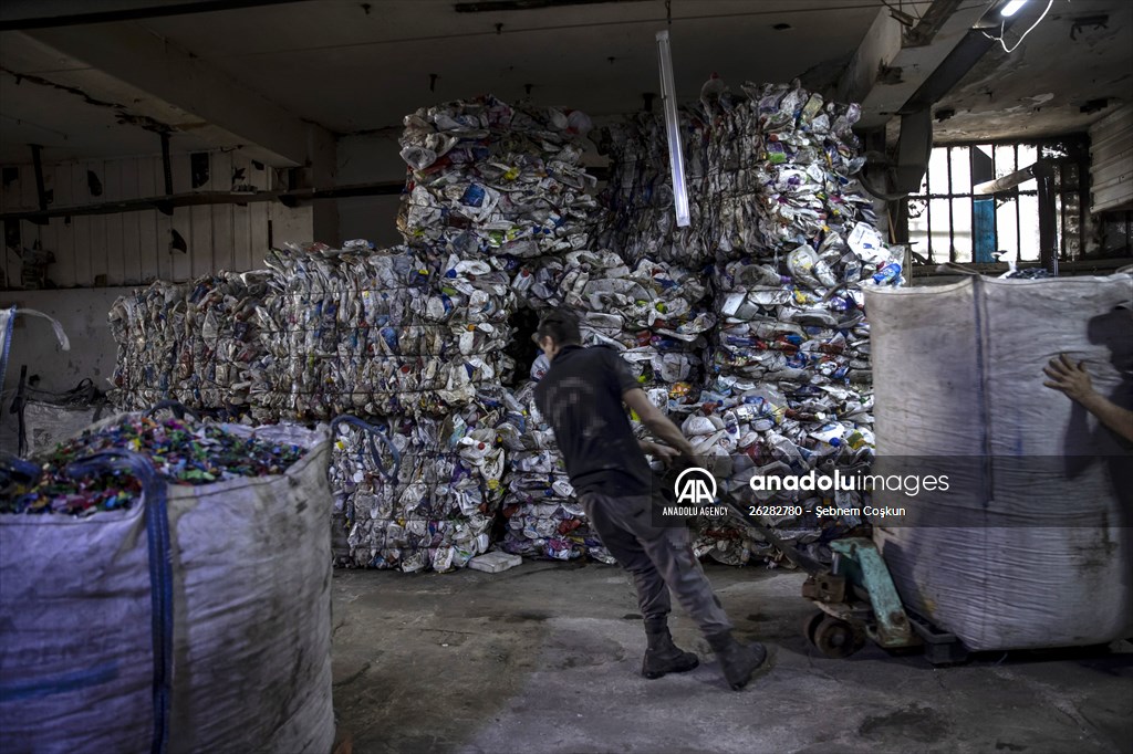 Recycling journey of plastic wastes in Istanbul