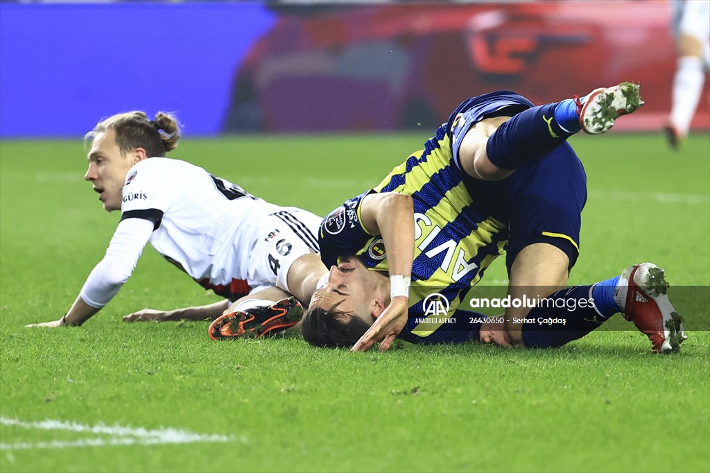 Turkish Super Lig: Fenerbahce vs Besiktas