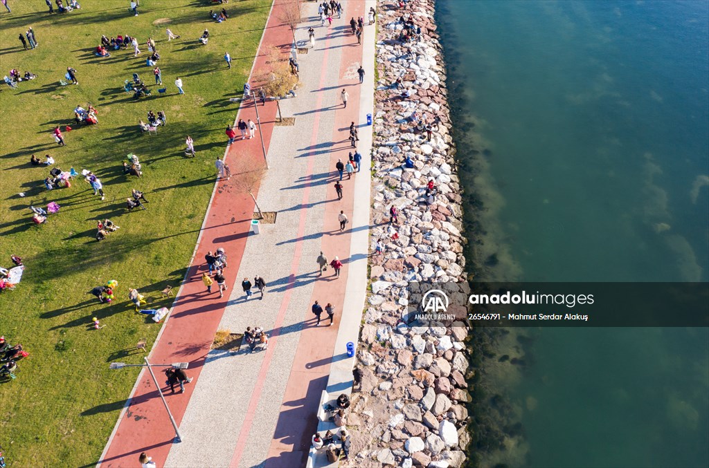 People enjoy sunny winter day in Izmir