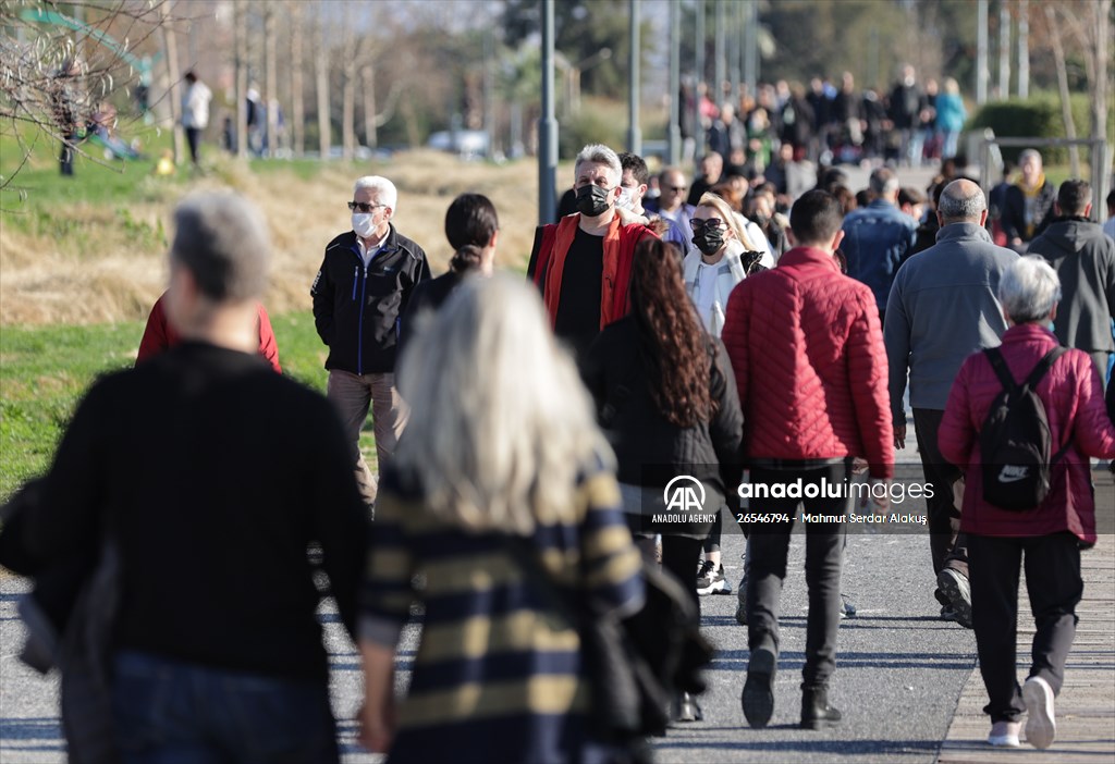 People enjoy sunny winter day in Izmir