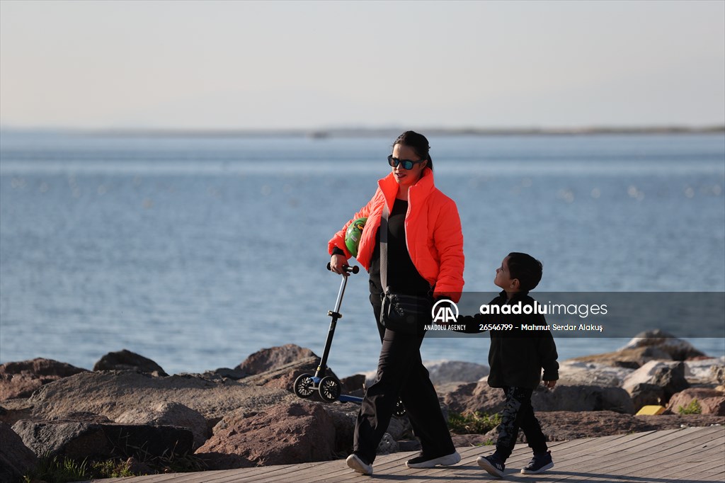 People enjoy sunny winter day in Izmir