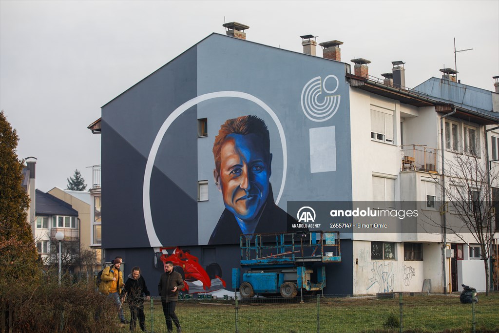 Giant mural dedicated to Michael Schumacher unveiled in Bosnia and ...