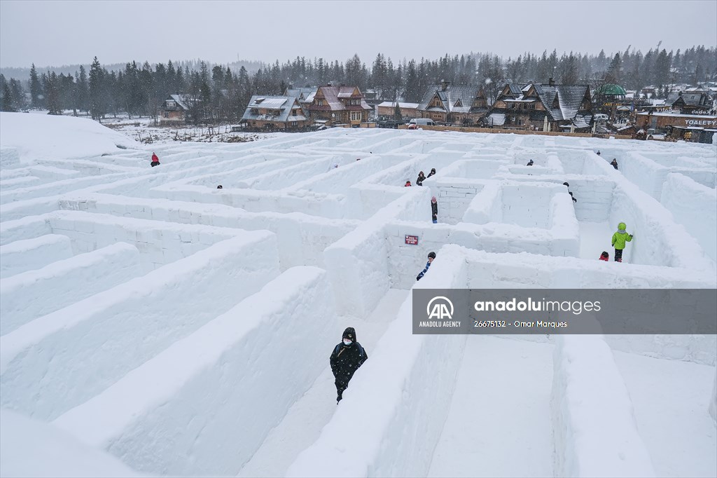 Biggest snow maze in the world goes ahead amid Omicron spread in