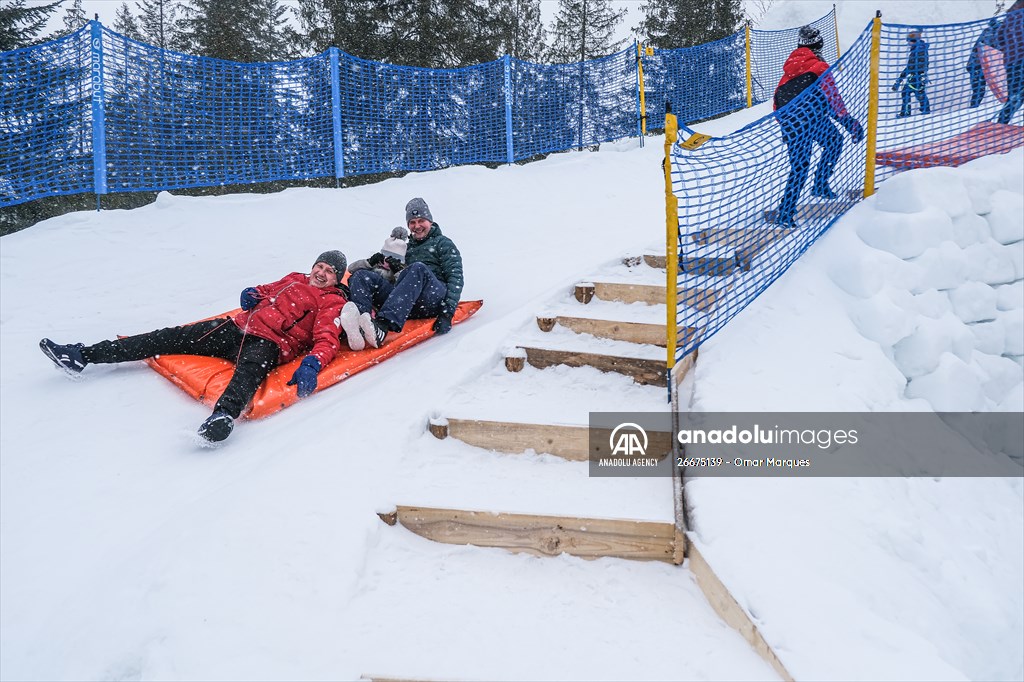 Biggest snow maze in the world goes ahead amid Omicron spread in