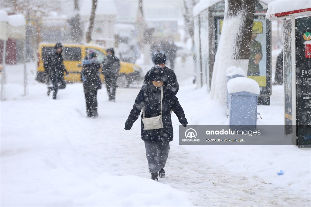 Malatya'da kar yağışı etkili oldu