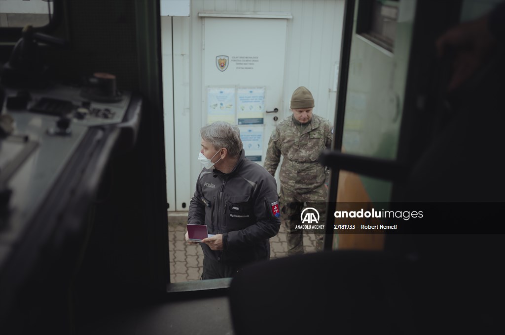 Humanitarian train organised by Slovak Rail Company to bring out civilians fleeing Ukraine