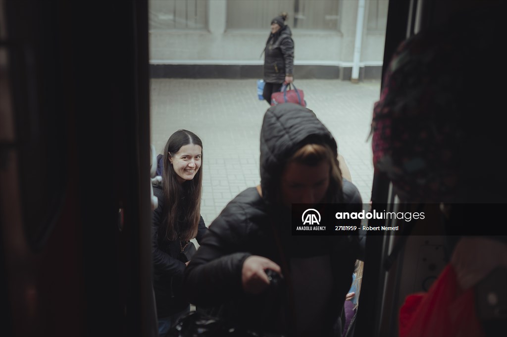 Humanitarian train organised by Slovak Rail Company to bring out civilians fleeing Ukraine