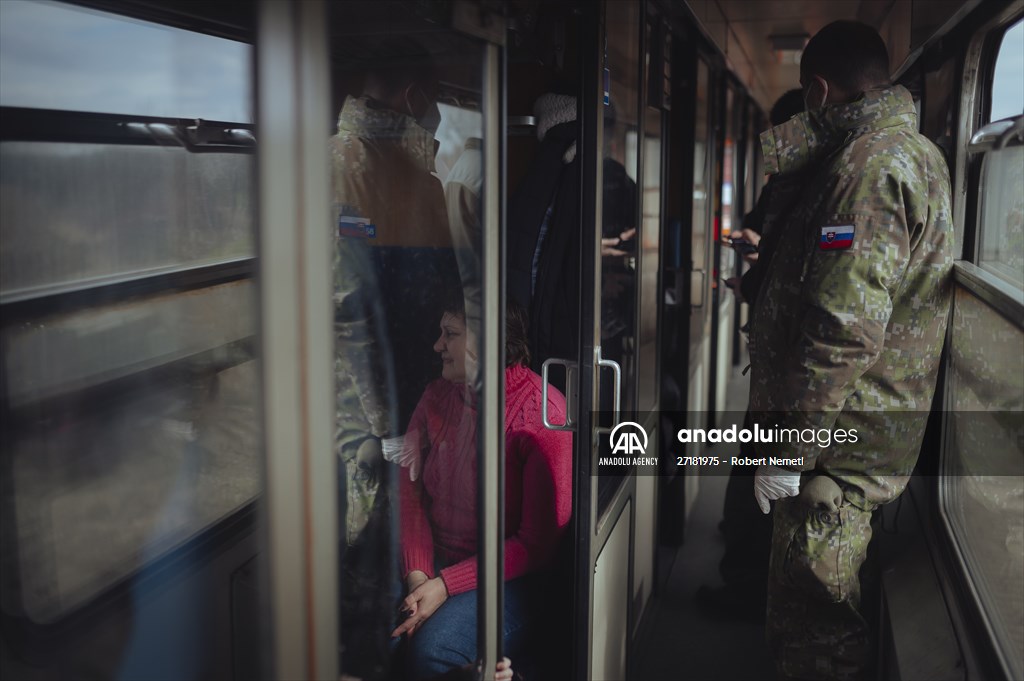 Humanitarian train organised by Slovak Rail Company to bring out civilians fleeing Ukraine