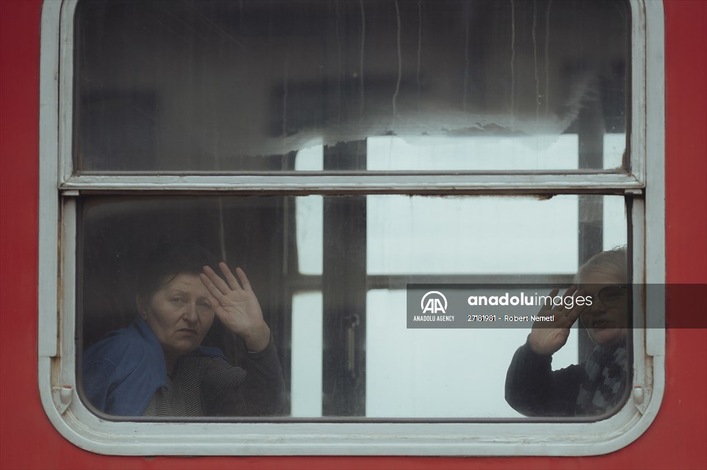 Humanitarian train organised by Slovak Rail Company to bring out civilians fleeing Ukraine