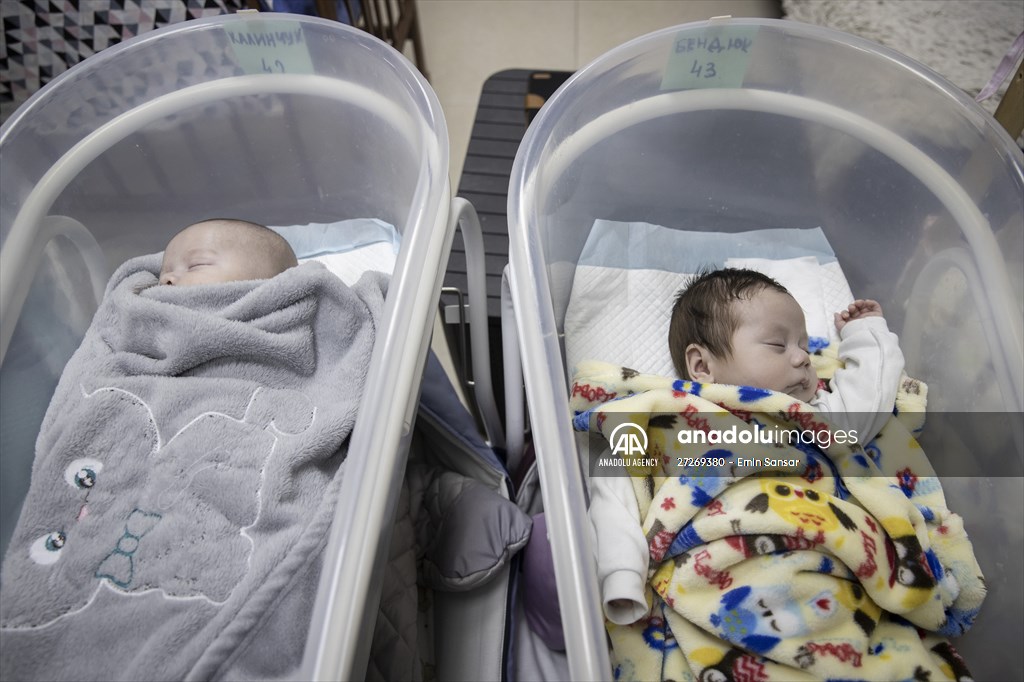 Surrogate-born babies in Kyiv amid ongoing Russian attacks in Ukraine