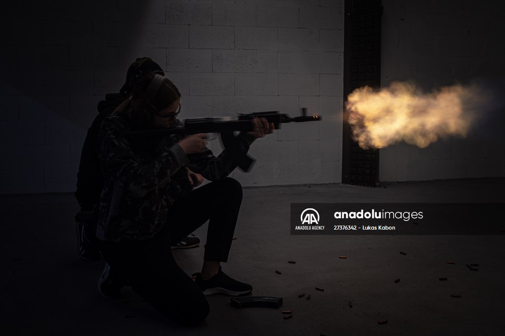 Volunteers' military training in Czech Republic's Brno