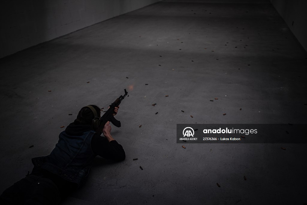 Volunteers' military training in Czech Republic's Brno