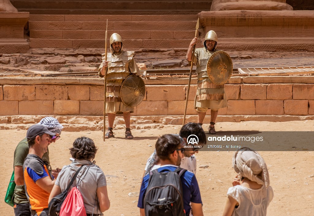 Rose red city: Jordan's Petra