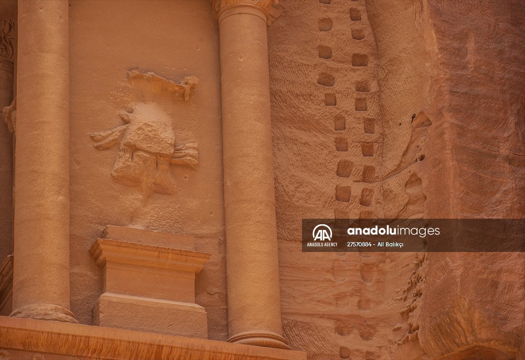 Rose red city: Jordan's Petra