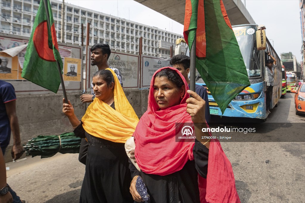 Bangladeshi workers rally in Dhaka to mark May Day