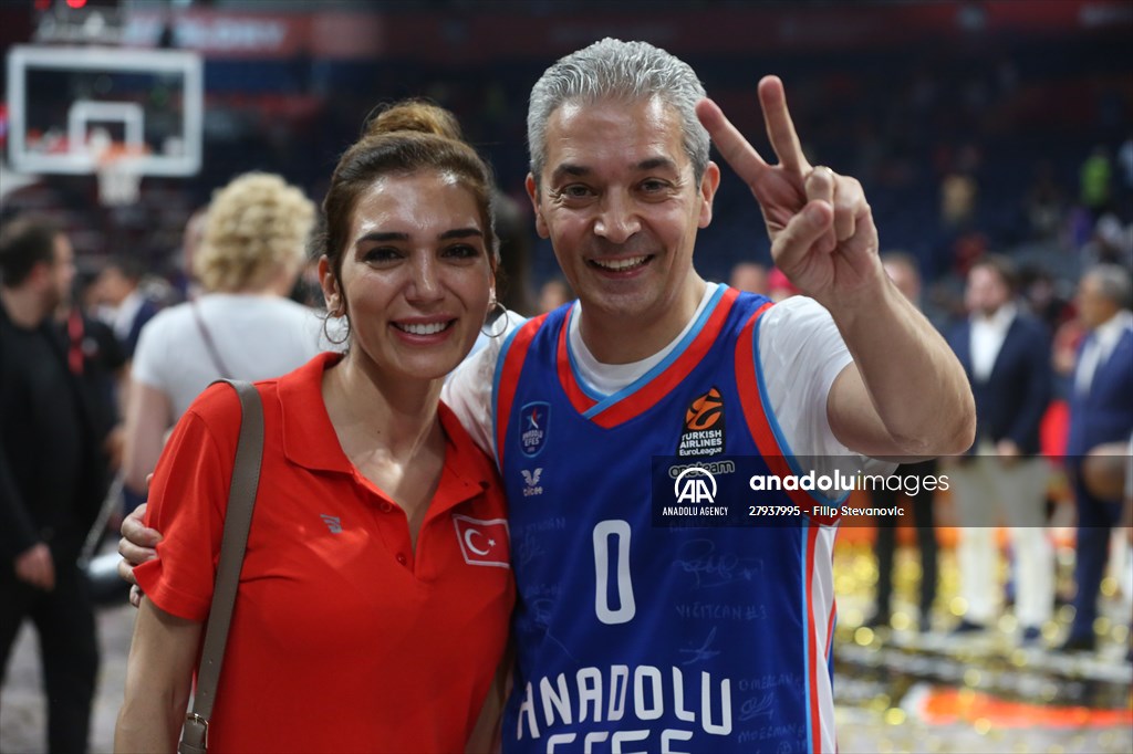 Anadolu Efes become 2021-22 EuroLeague champions by beating Real Madrid 58-57