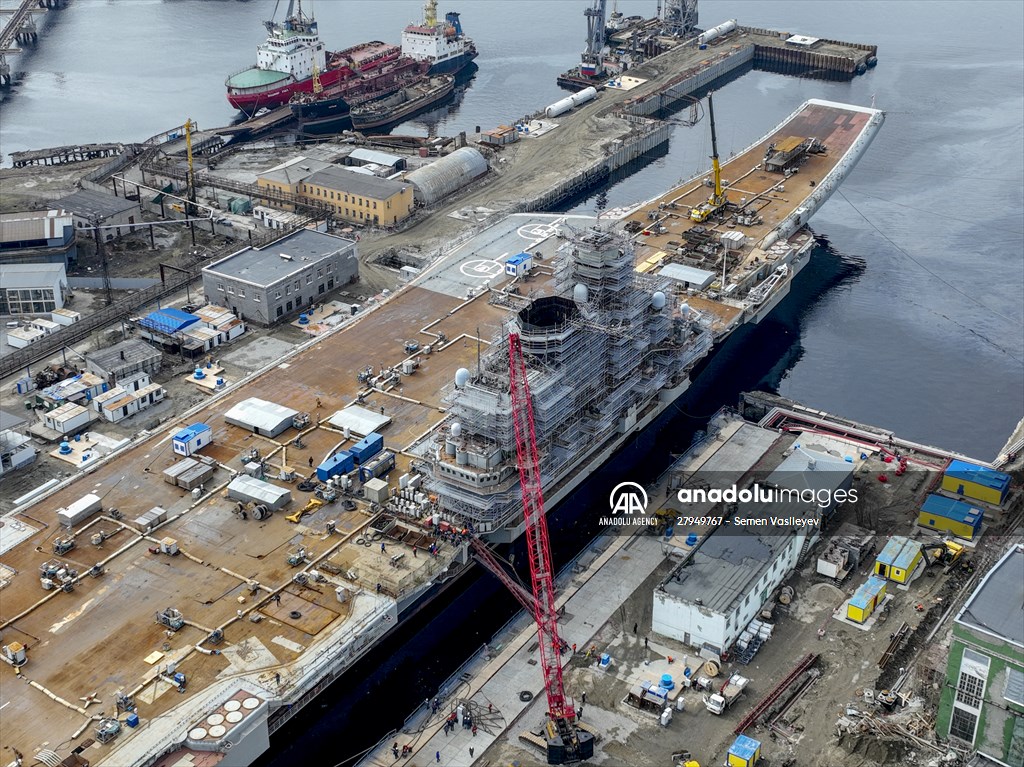 Russian aircraft carrier Admiral Kuznetsov in Murmansk