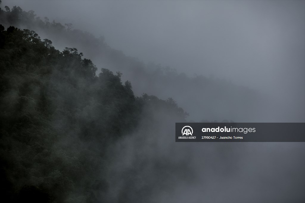 Colombia's most infamous road, Trampoline of Death Anadolu Images