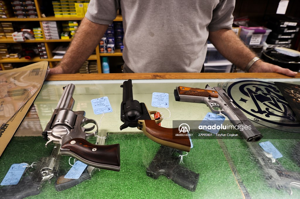 Gun sales in USA