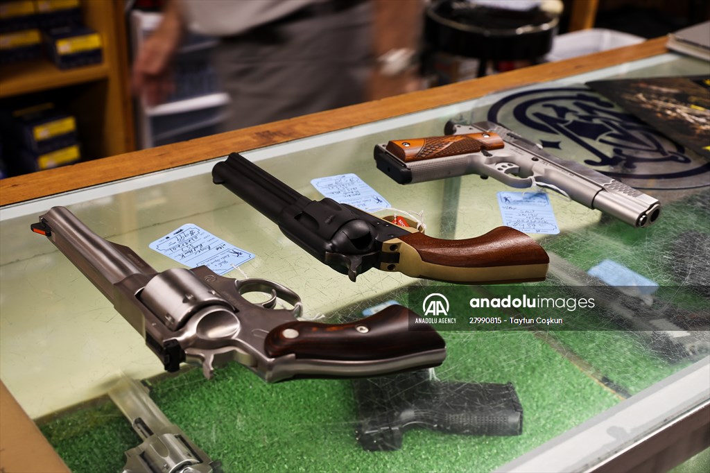 Gun sales in USA