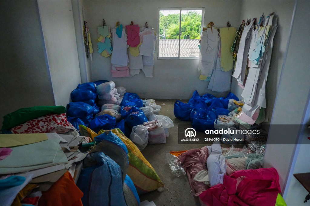 Colombian women in the textile industry