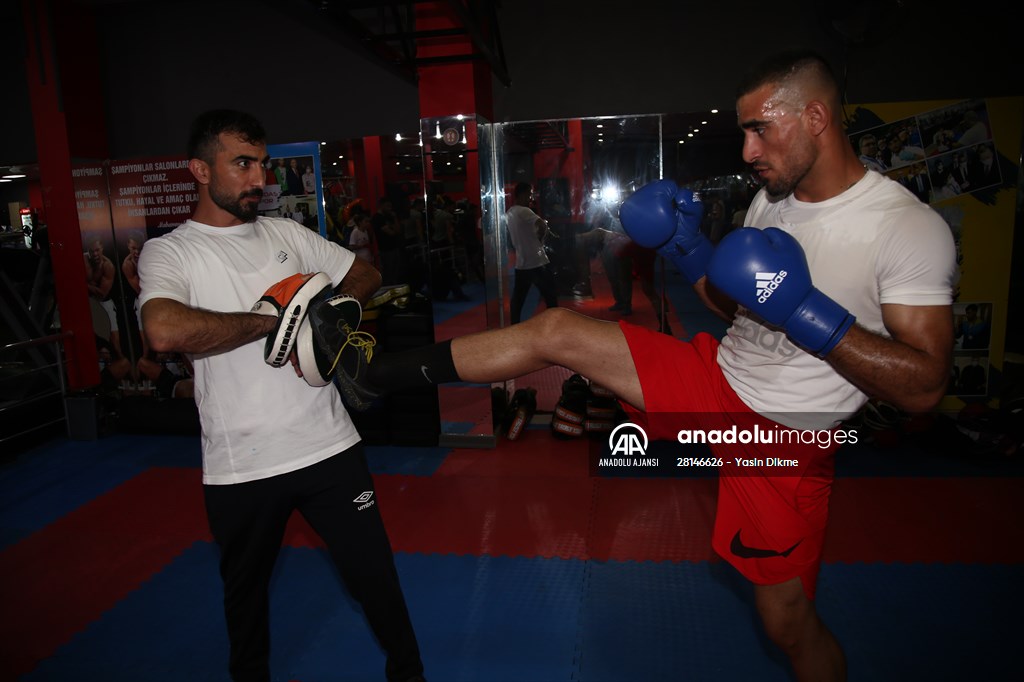 Milli kick boksçu Emrah Yaşar'ın hedefi İslami Dayanışma Oyunları