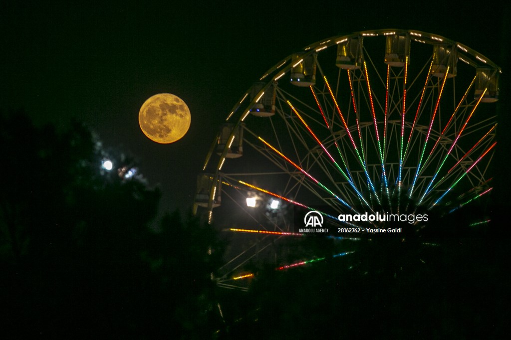 Full moon in Tunisia