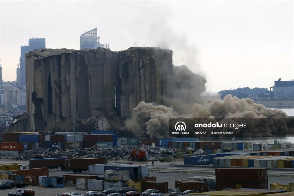 New collapse of grain silo in Beirut Port