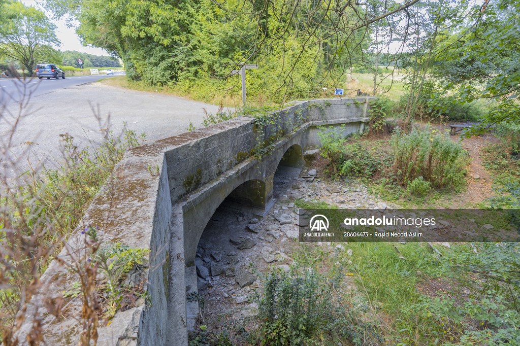 Source of River Thames dries out due to drought