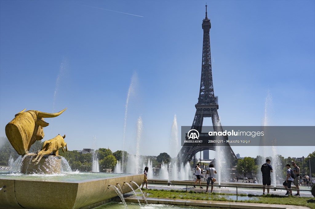 Heatwave in Paris