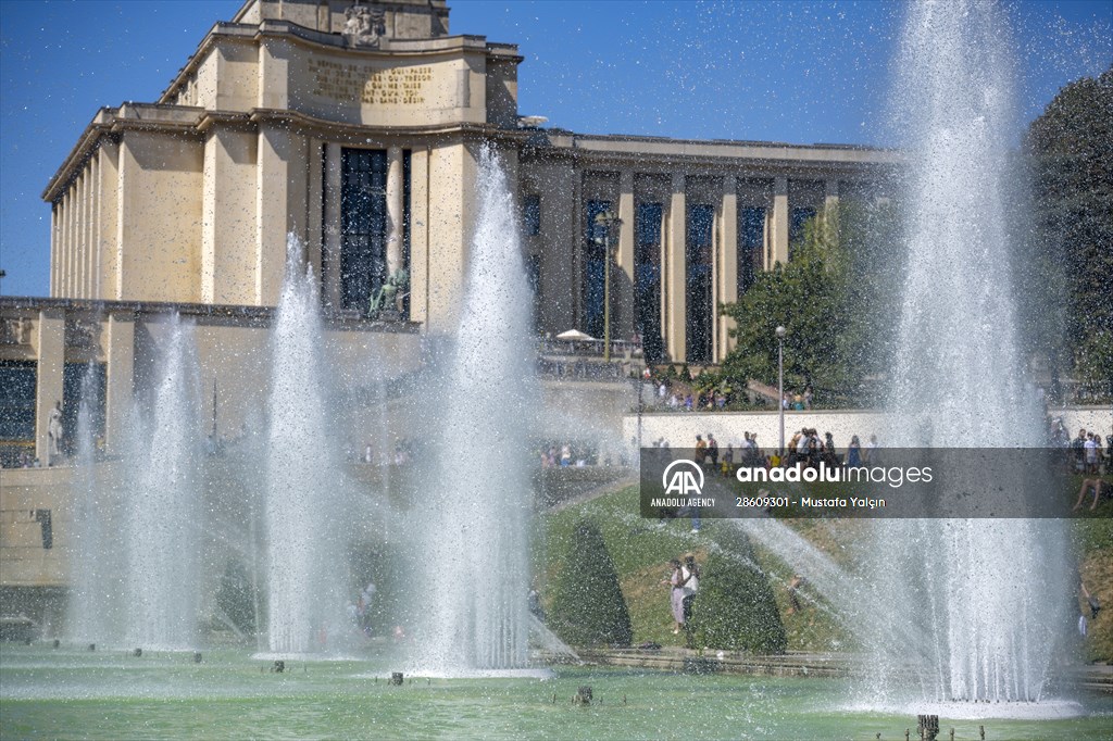 Heatwave in Paris